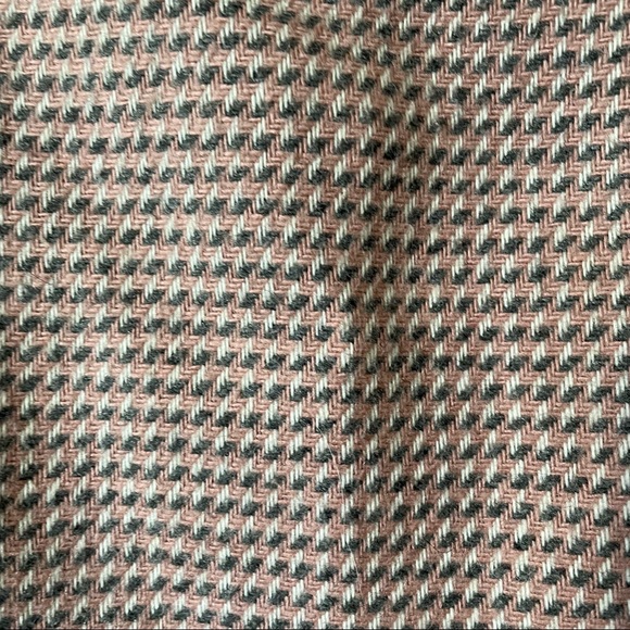 Vintage Jessica Scott wool pencil skirt with slit in back - Picture 5 of 9